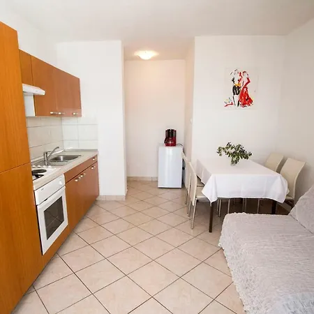 Bozenka Apartment